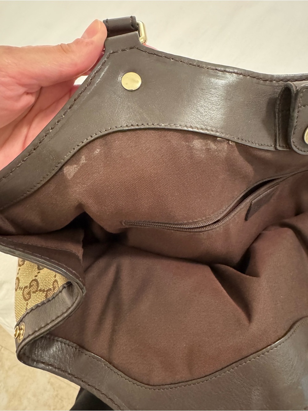 Gucci Brown GG Canvas Tote with Black Leather Handles - Picture 4 of 5